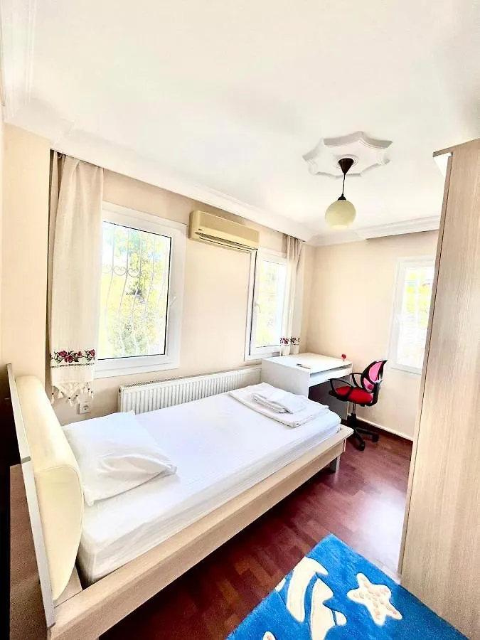 Bodrum Burcu Villa , Magnificent Sea View, Cozy, Free Otopark, Free Wifi