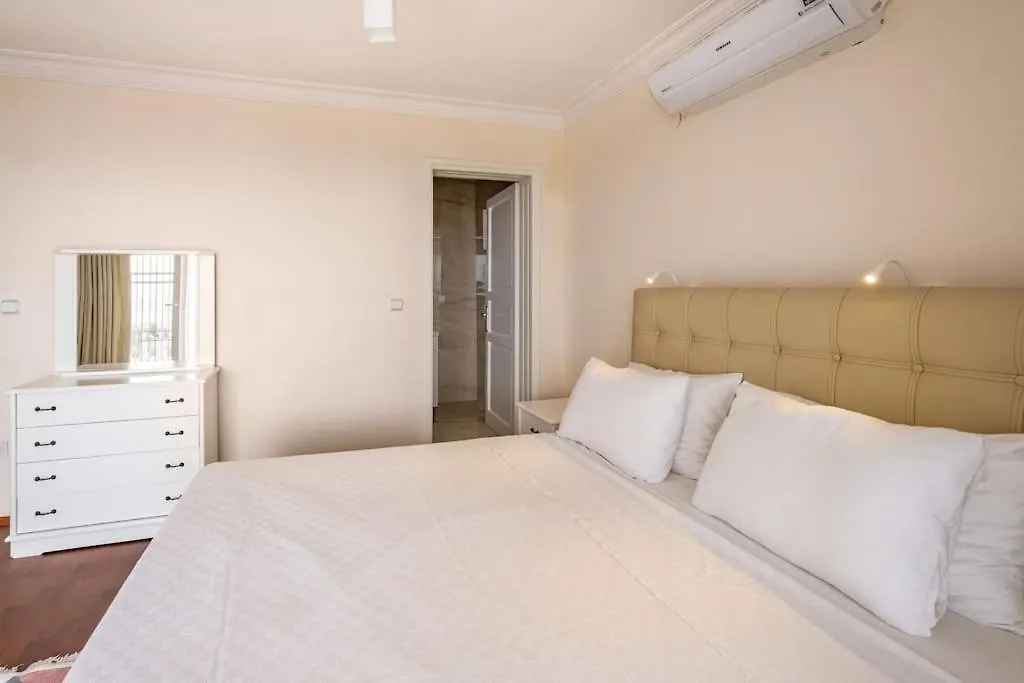 Bodrum Burcu Villa , Magnificent Sea View, Cozy, Free Otopark, Free Wifi contacts